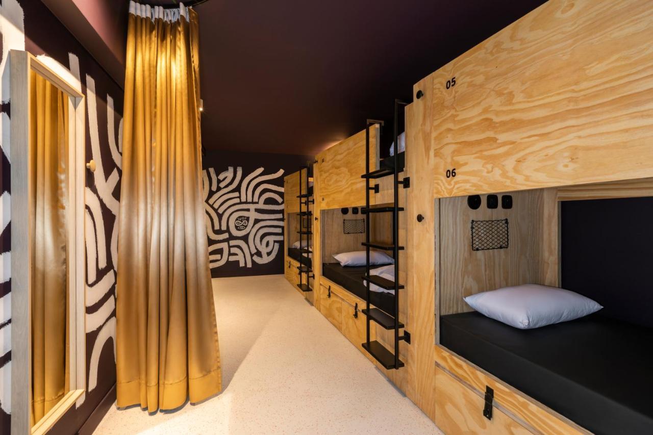 Privates Comfort + Zimmer für 6 Frauen